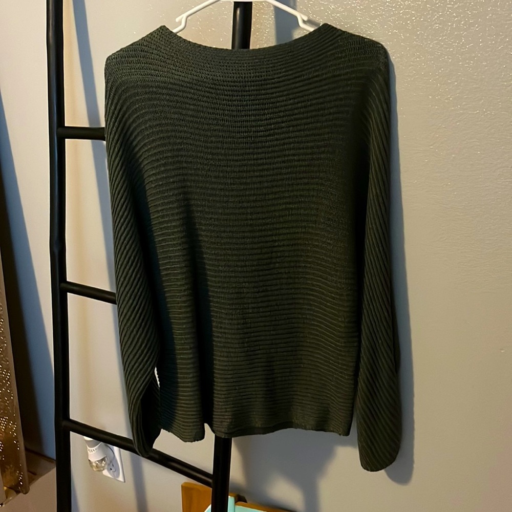 Green woven sweater